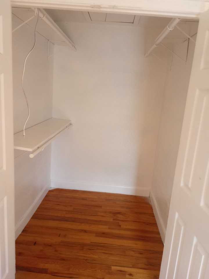 3001 Malcolm St #NA - Photo 2 of 9