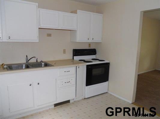 7329 S 70th St #1 - Photo 2 of 2