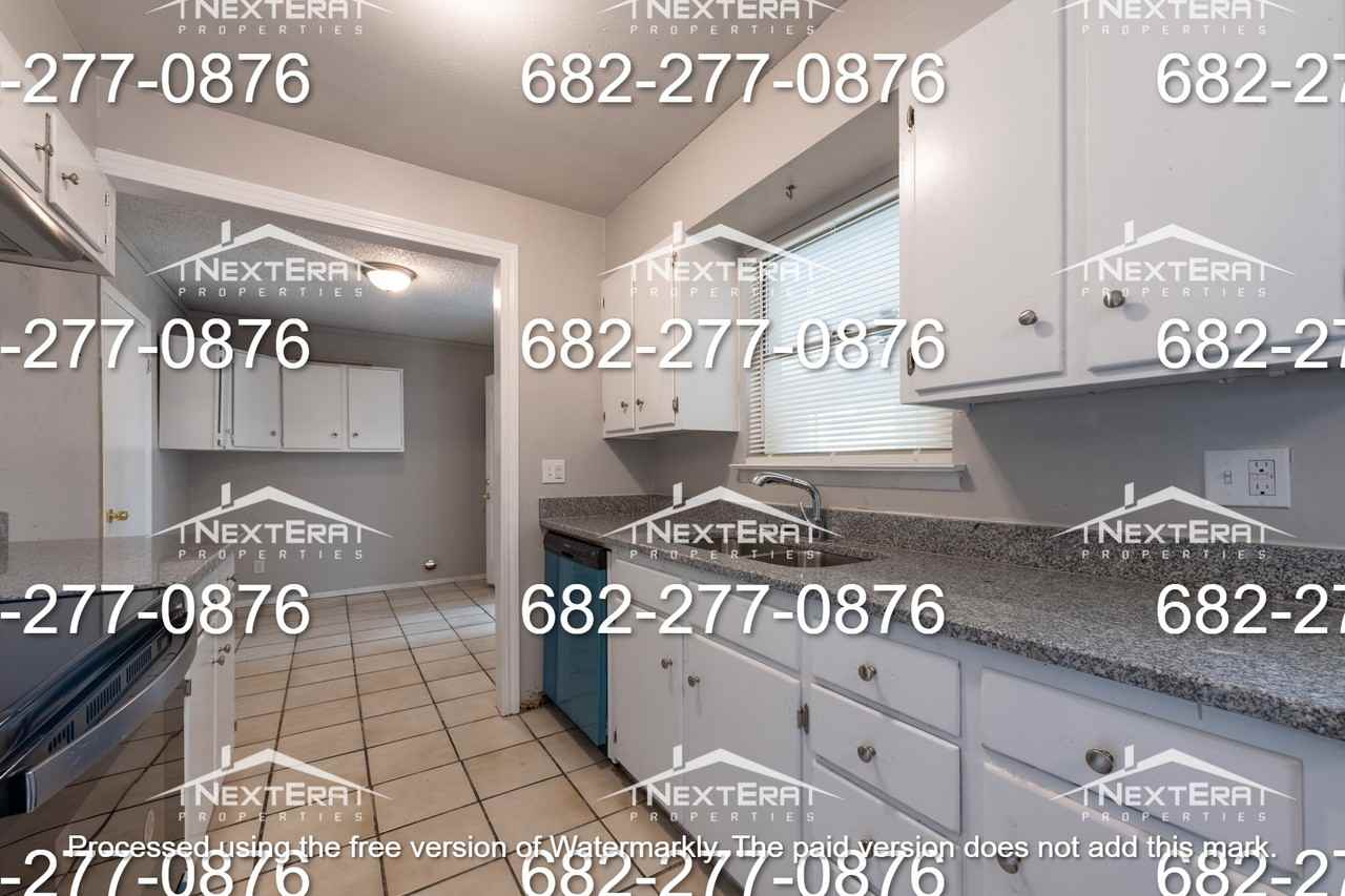 1010 Van Horn St #1 - Photo 3 of 22