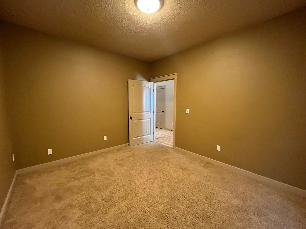 1273 W Ann Taylor St #1273AT - Photo 6 of 34