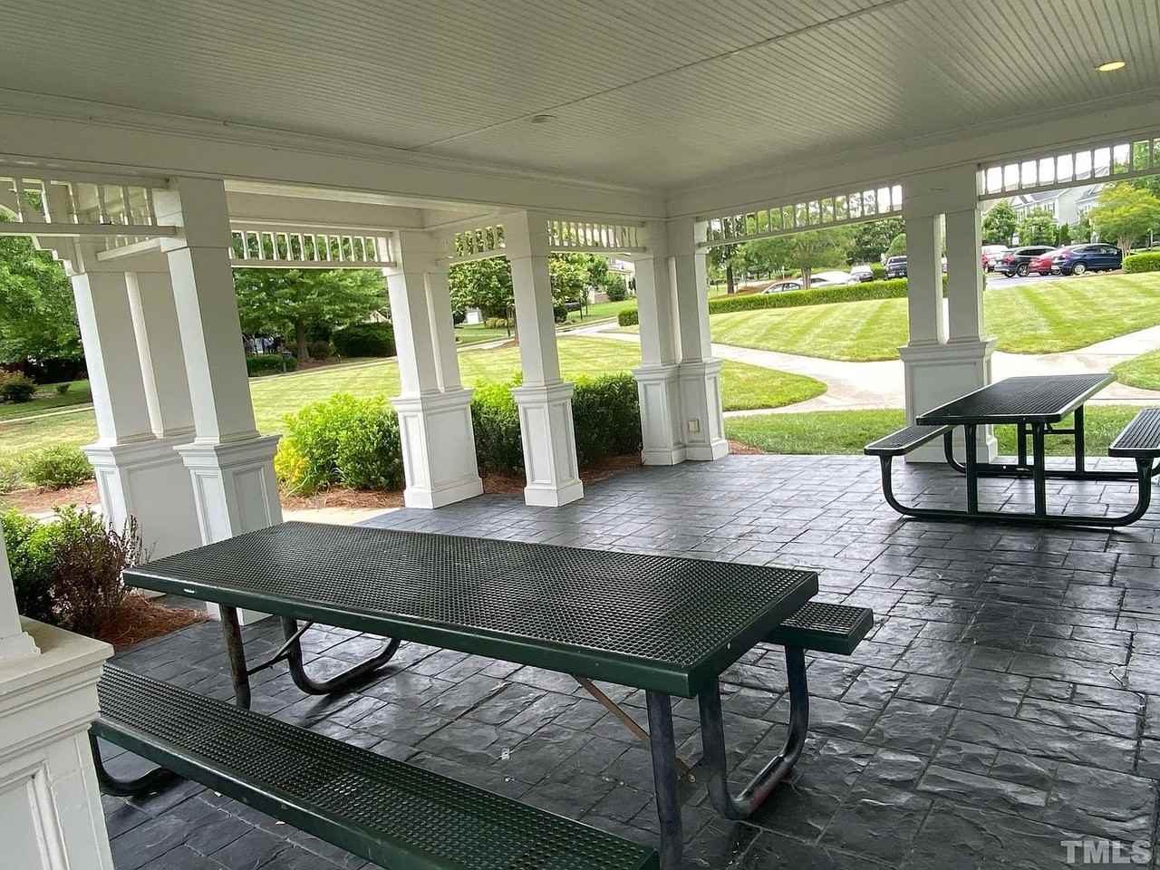 1612 Legendary Ln - Photo 6 of 24