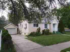 295 N 100 W - Photo 1 of 1