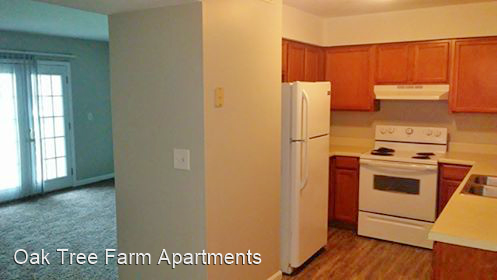 2101 Pin Oak Dr. - Photo 2 of 8