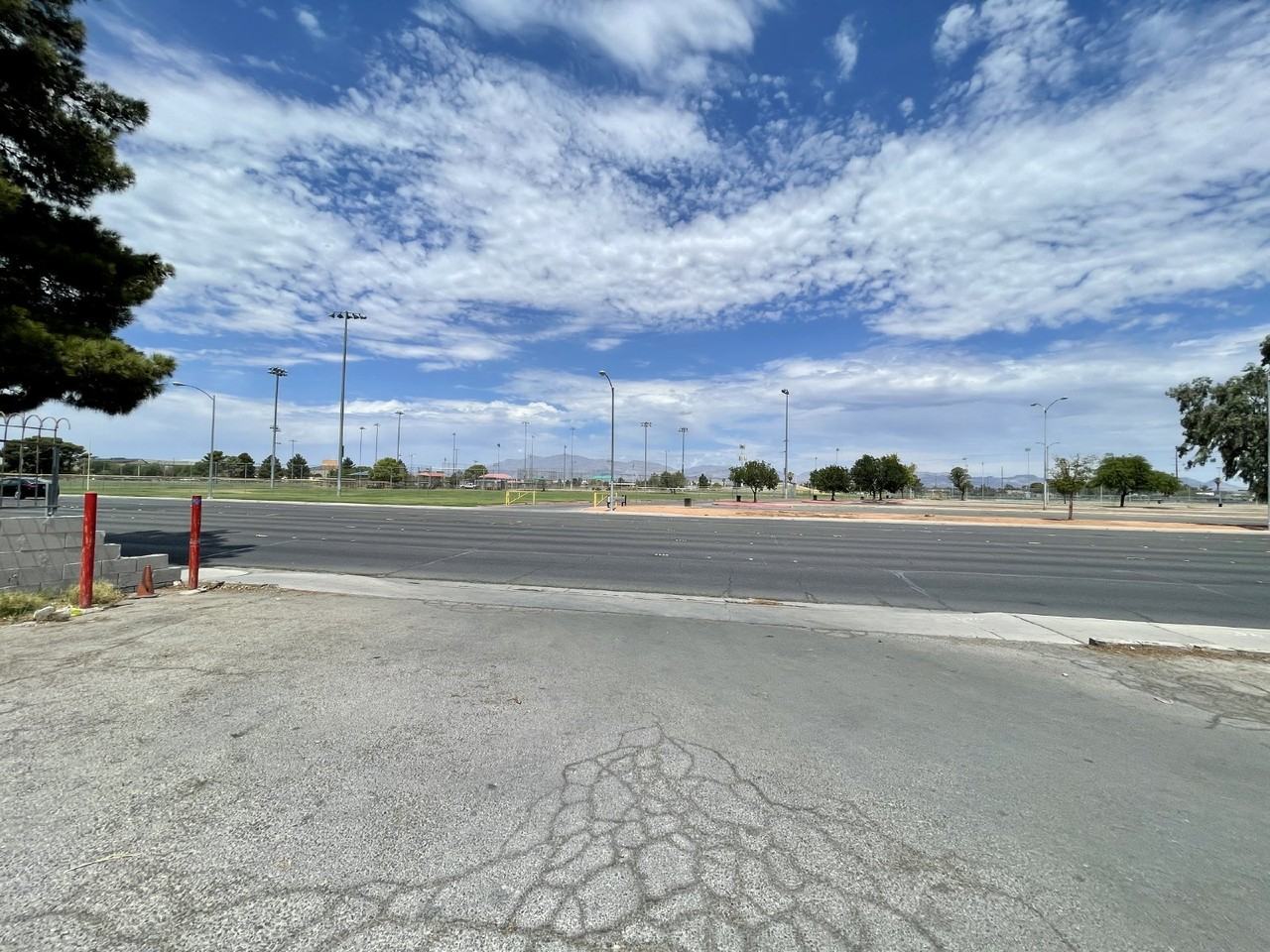 3427 E Cheyenne Ave #A - Photo 4 of 30