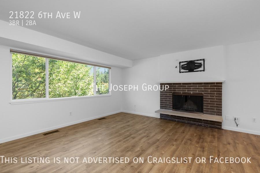 21822 6th Ave W - Photo 2 of 35