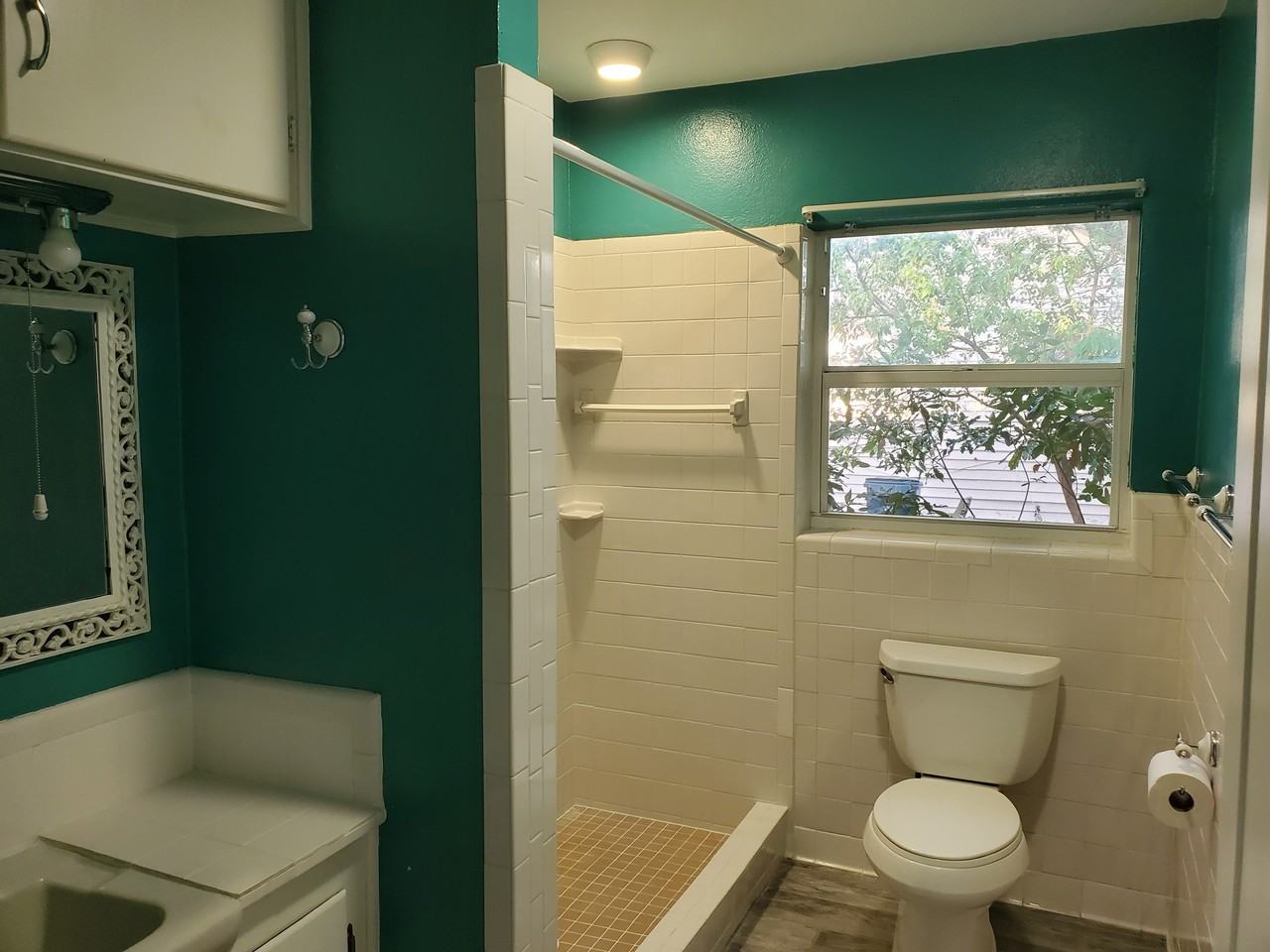 216 E Johnson Ave #NA - Photo 3 of 9