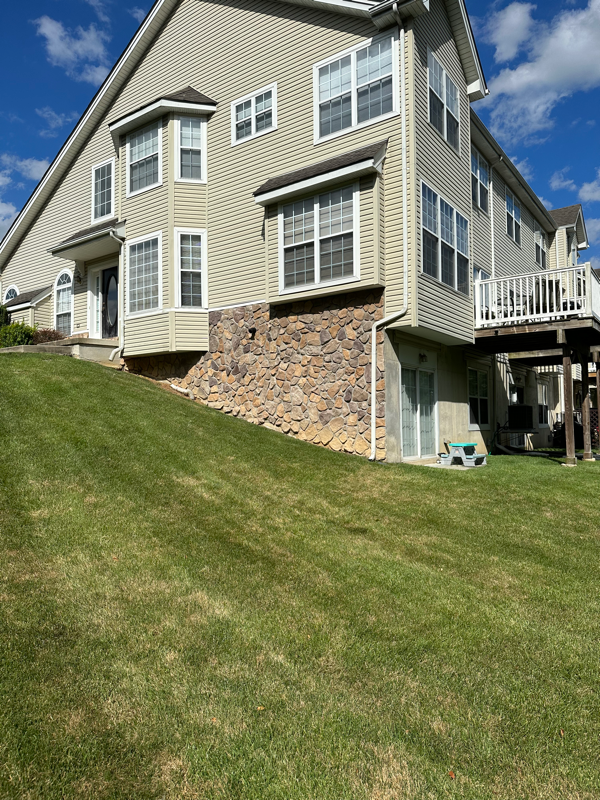 191 Westbrook Dr - Photo 2 of 17