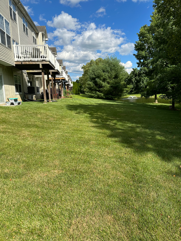 191 Westbrook Dr - Photo 3 of 17