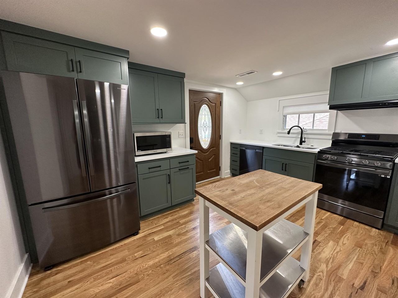 1306 New Hampshire - 2 #2 - Photo 3 of 16