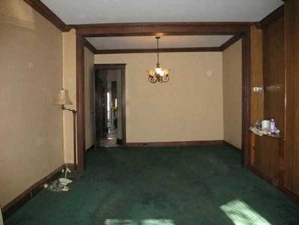 89th St and 3rd ave - Photo 2 of 10