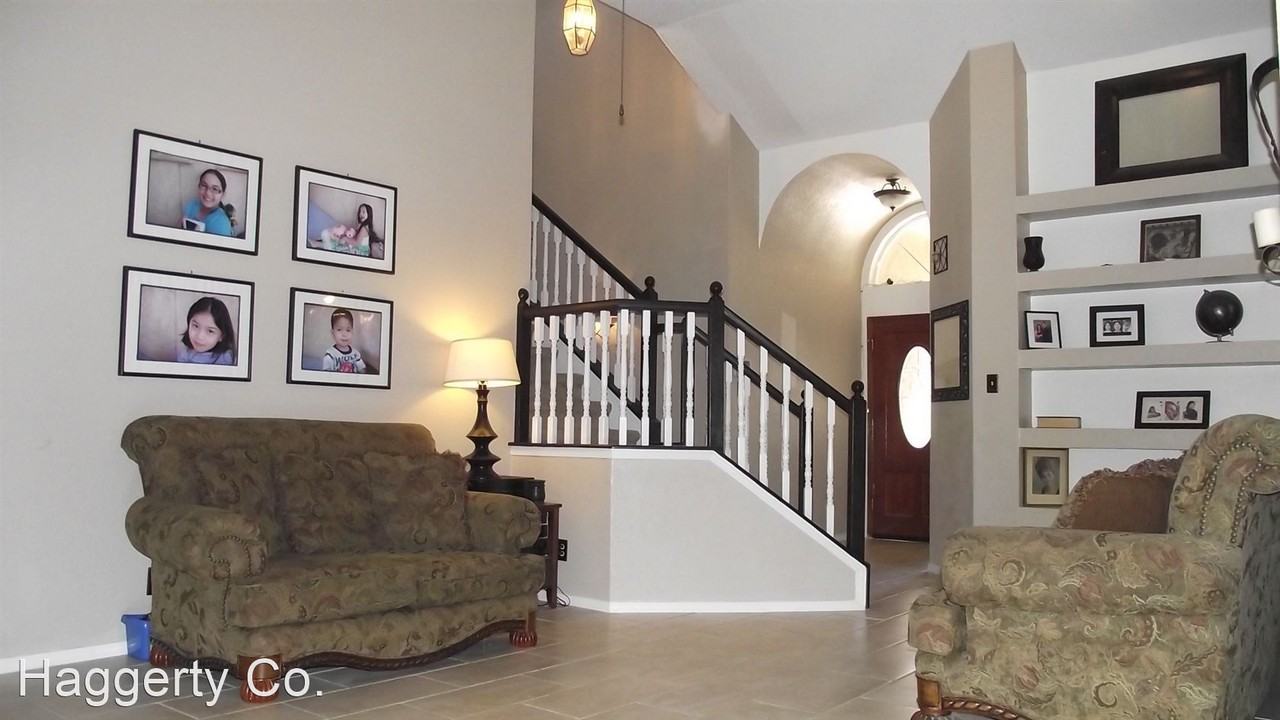 4257 John B Oblinger Dr - Photo 3 of 25