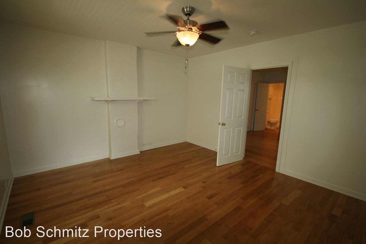 1105 Lancaster Street - Photo 3 of 9