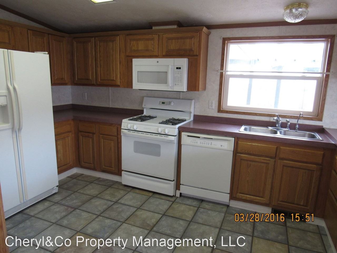 150 Mineral Springs Cir - Photo 3 of 14