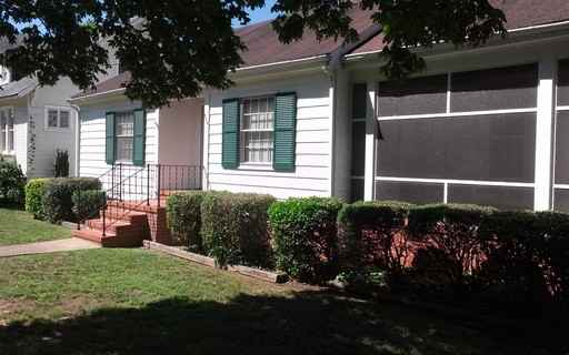 804 W 28th St - Photo 2 of 12