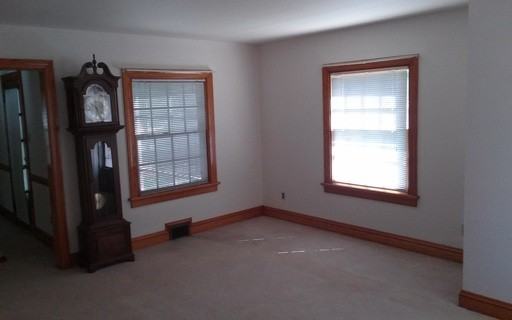 804 W 28th St - Photo 3 of 12