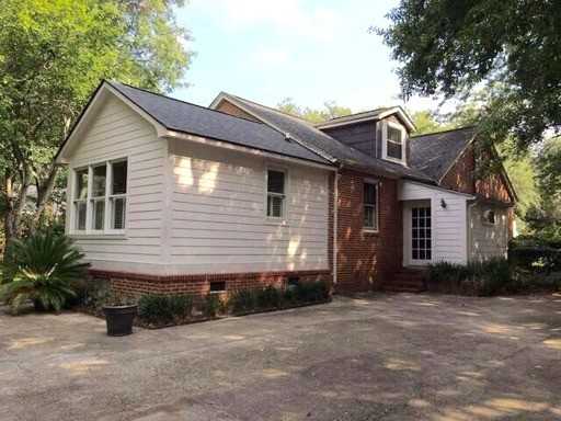 43 Stocker Dr - Photo 3 of 24