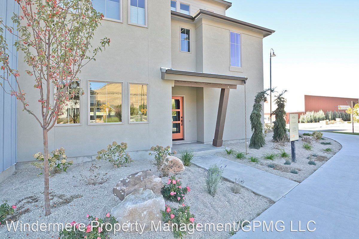 3741 E Parkcenter Blvd - Photo 3 of 30