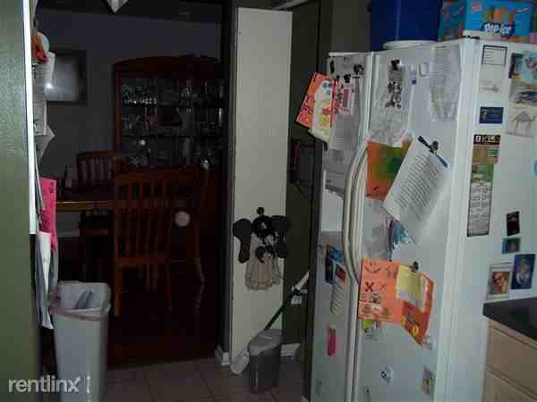 2631 Stanton Cir - Photo 3 of 9