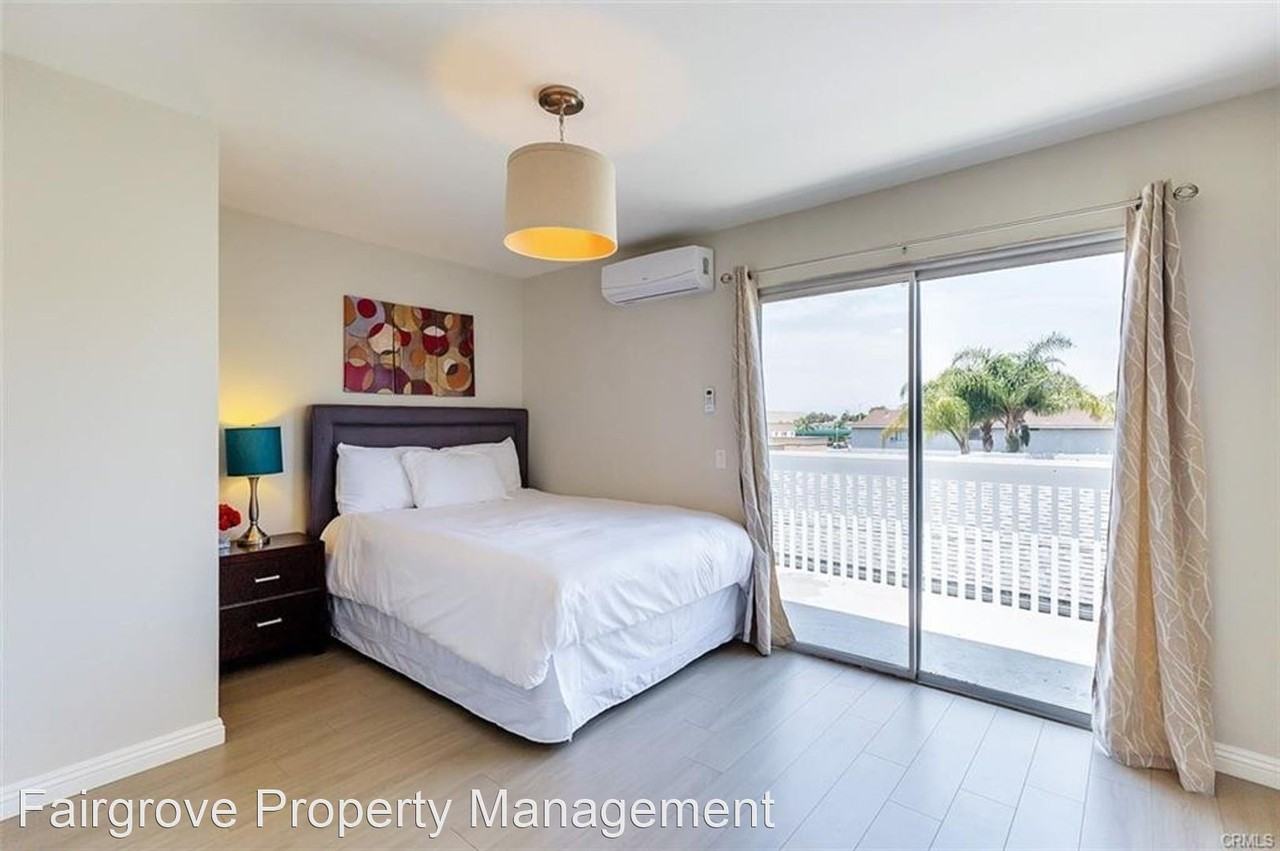 7892 Newman Ave - Photo 2 of 4