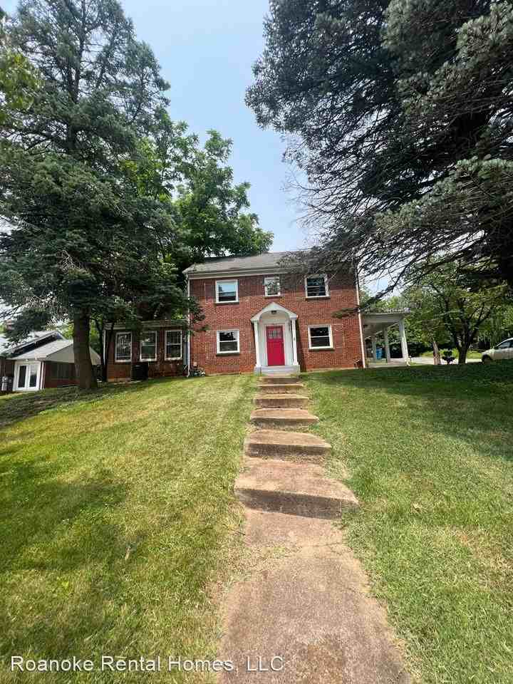 2518 Oakland Blvd - Photo 3 of 16