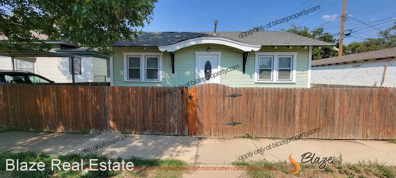 507 Se 13th Ave - Photo 2 of 9