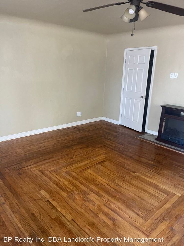 412 Park St - Photo 2 of 6