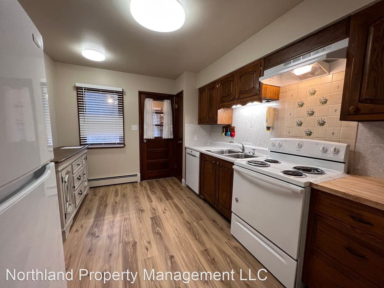 8795 E Smedley Rd - Photo 3 of 31