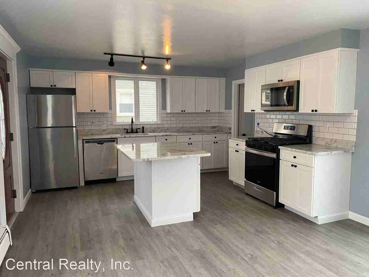 36 Granite St - Photo 2 of 11