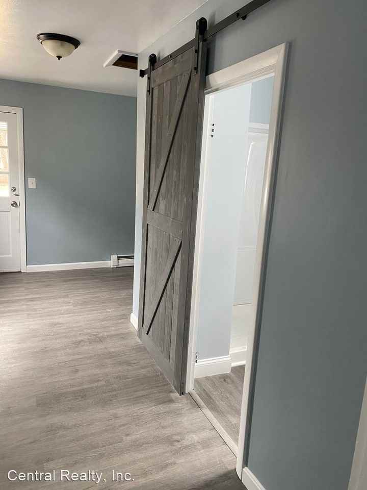 36 Granite St - Photo 3 of 11