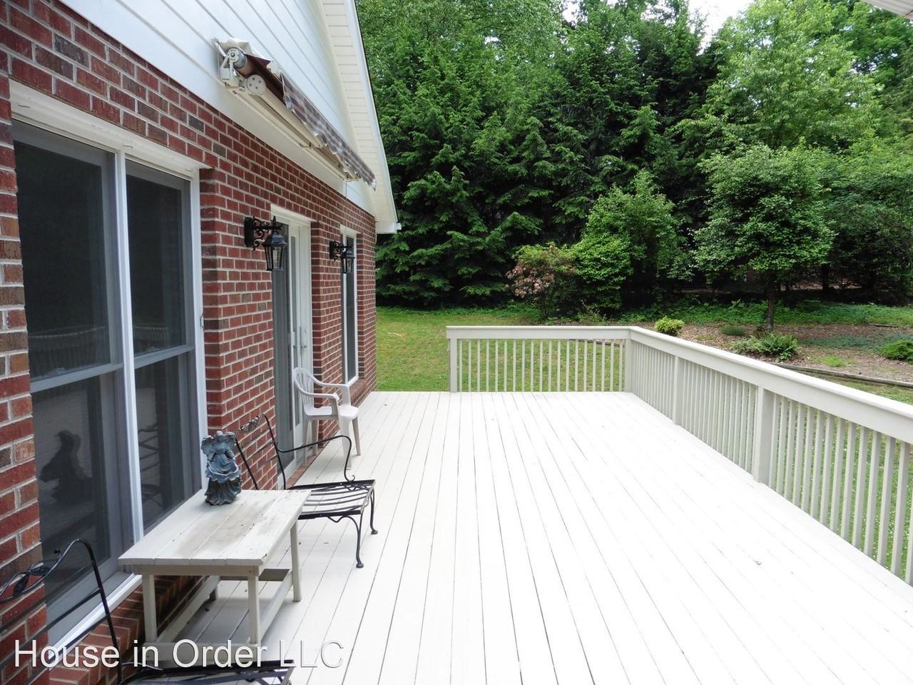 5 Forest Rd - Photo 3 of 31