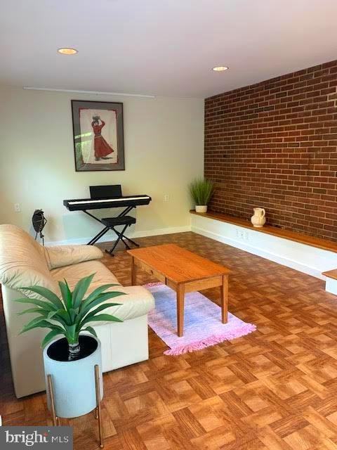 4713 6th St S - Photo 2 of 25