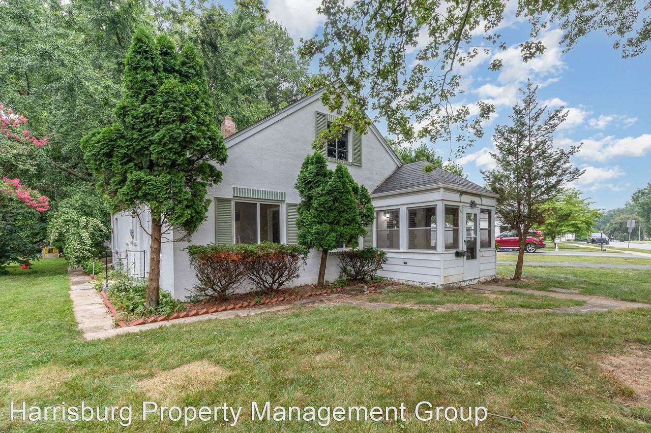 1812 Chatham Dr - Photo 3 of 50