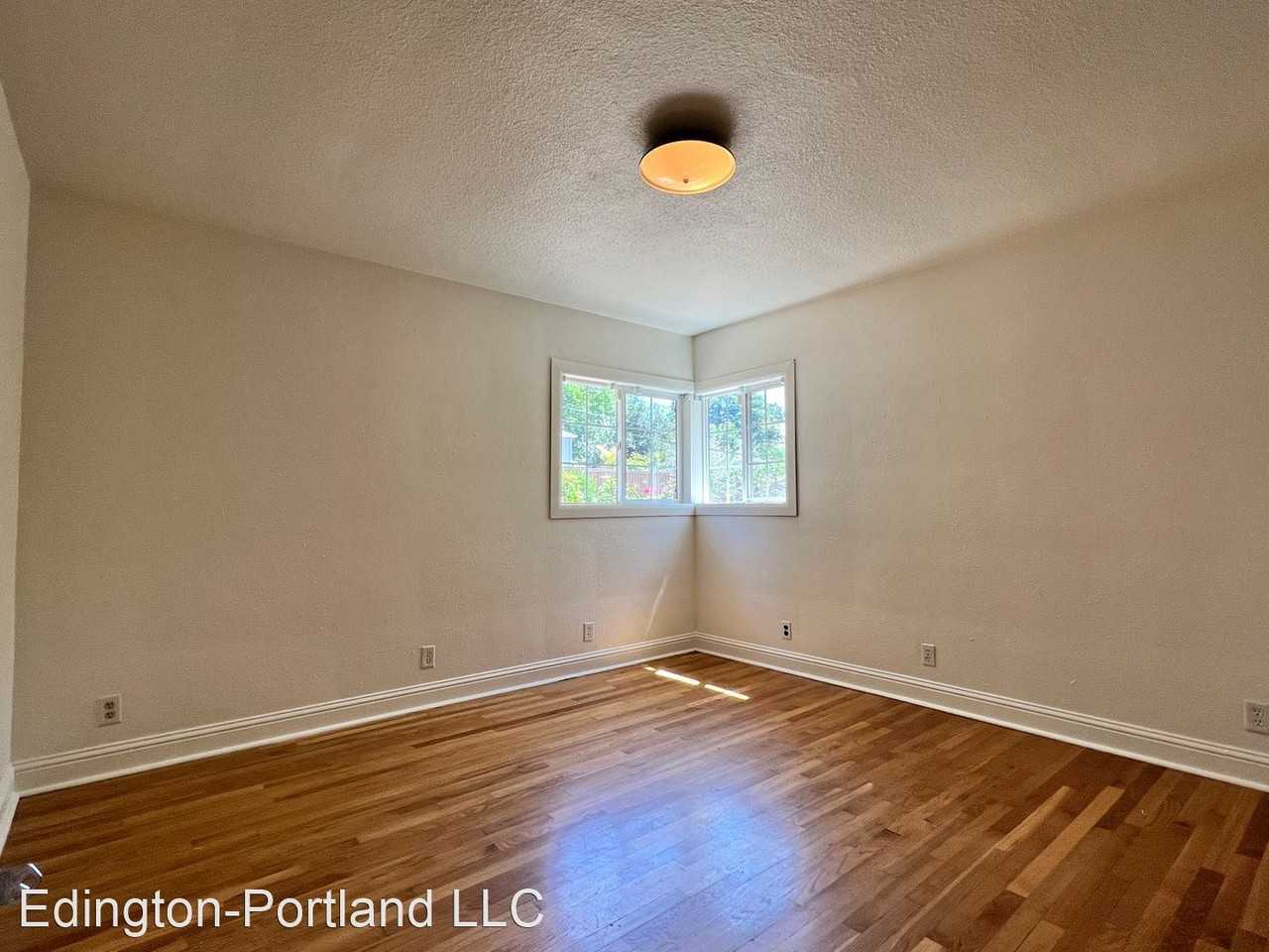 6535 Sw 36th Ave - Photo 3 of 4