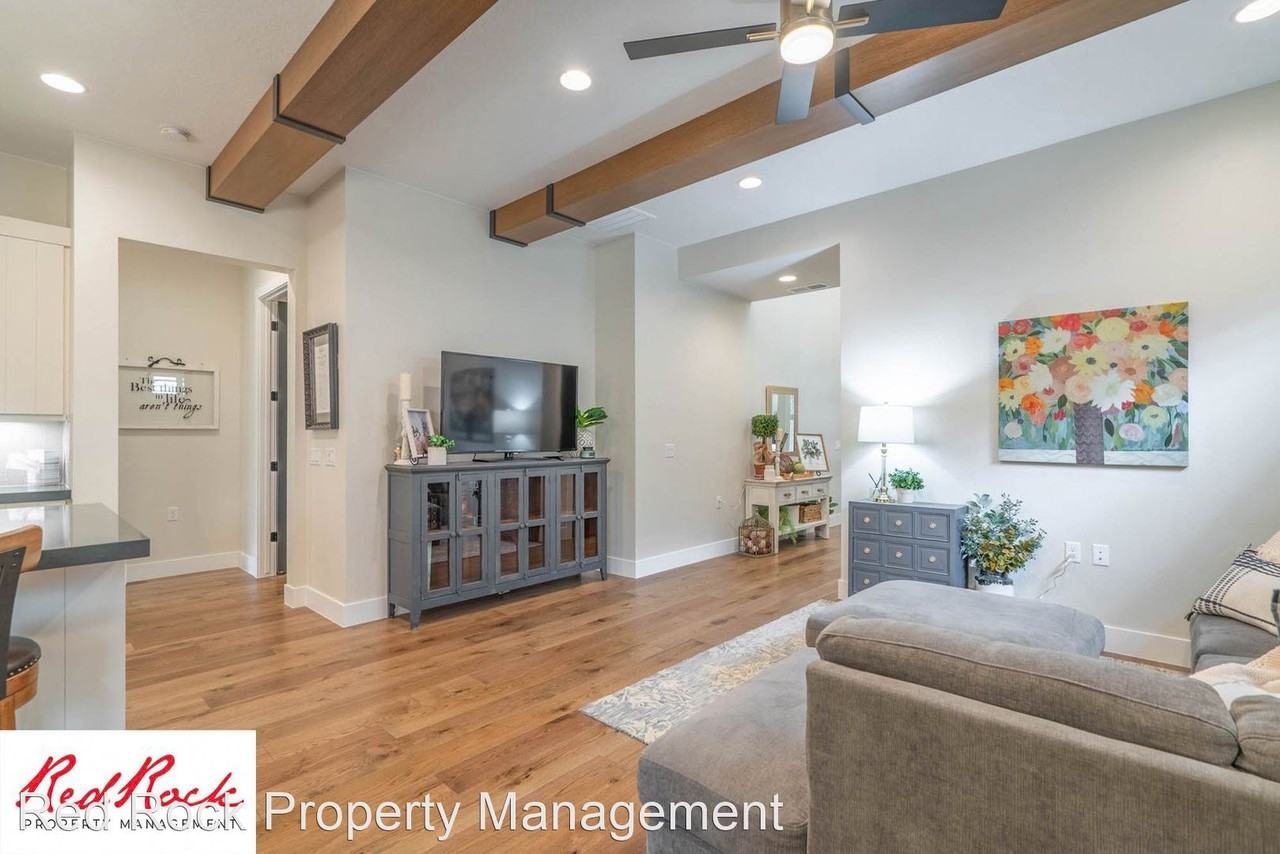 4933 S Mandal Dr - Photo 2 of 50