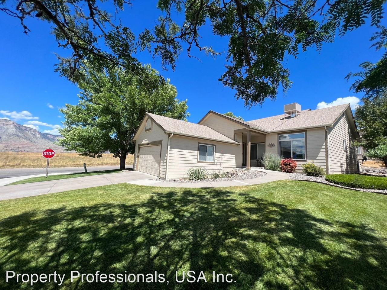 299 Limberpine Cir - Photo 2 of 25