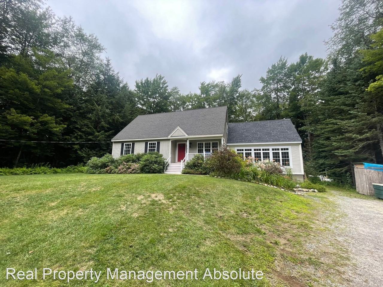 56 Pierce Rd - Photo 3 of 50