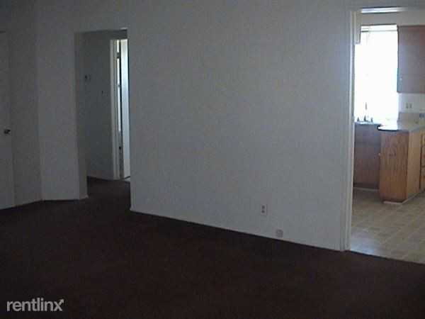 209 Sonora Dr - Photo 3 of 11