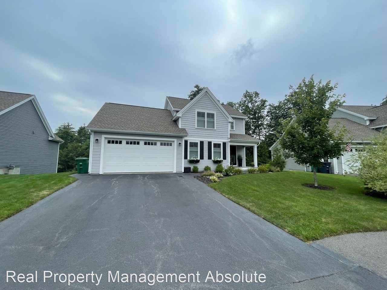 143 Shore Dr - Photo 2 of 49