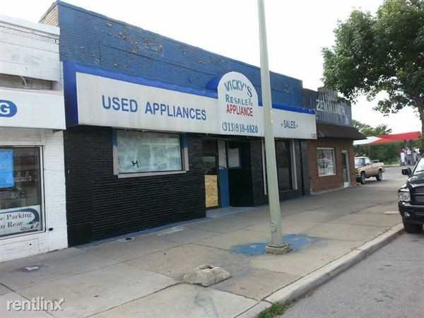 11287 W Jefferson Ave - Photo 3 of 4