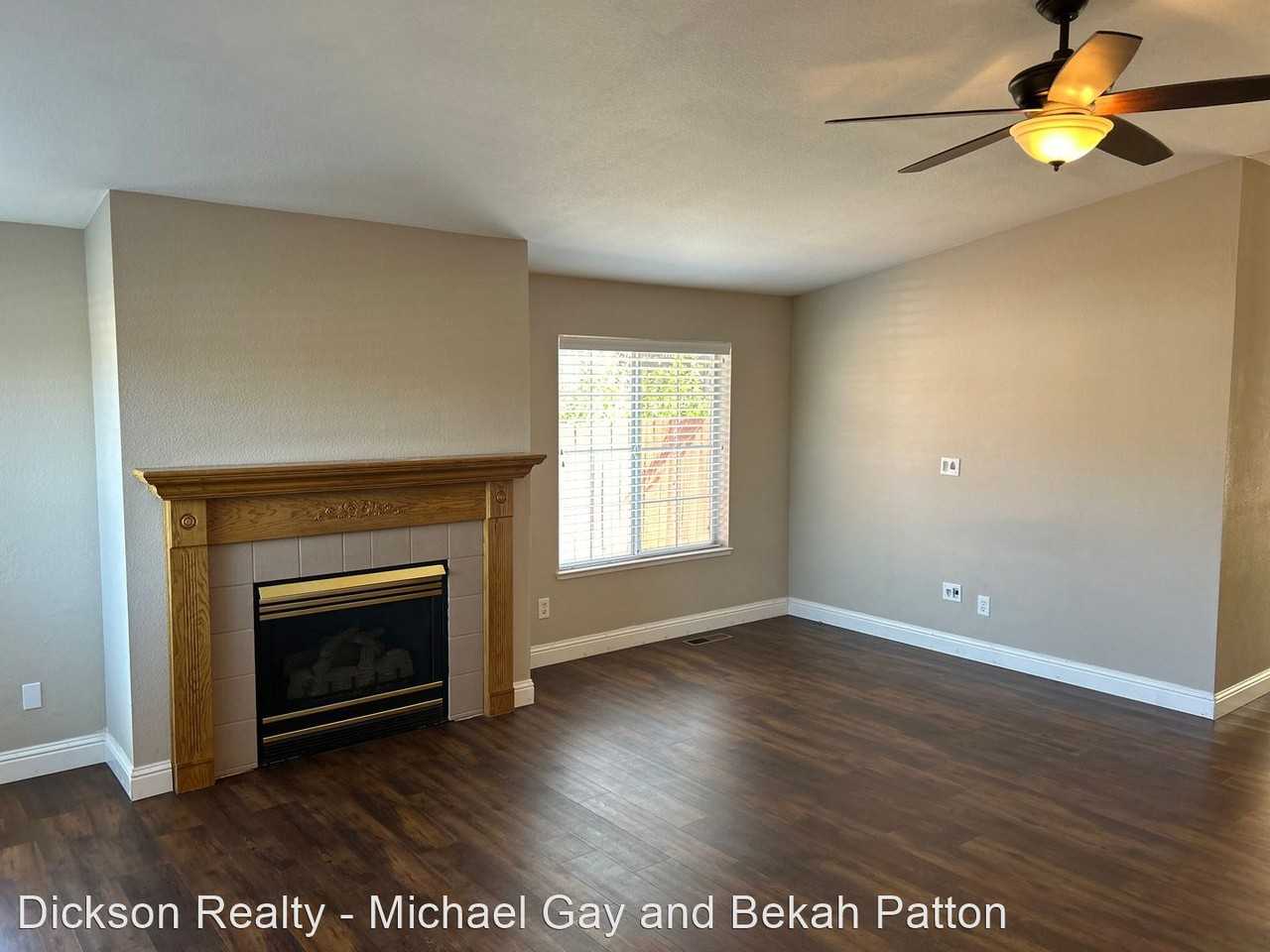 3470 Socrates Dr - Photo 3 of 20