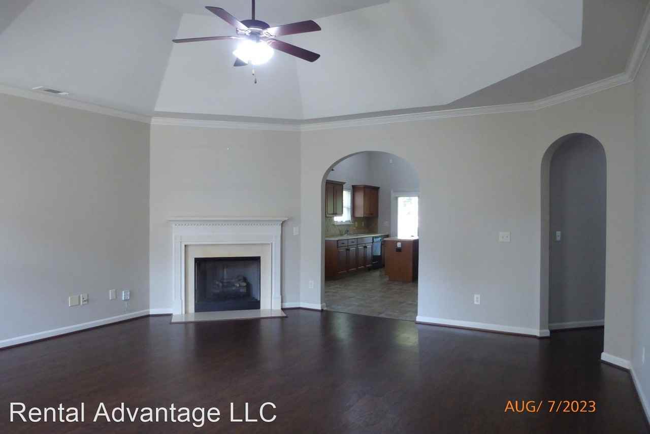 245 Appleford Rd - Photo 2 of 16