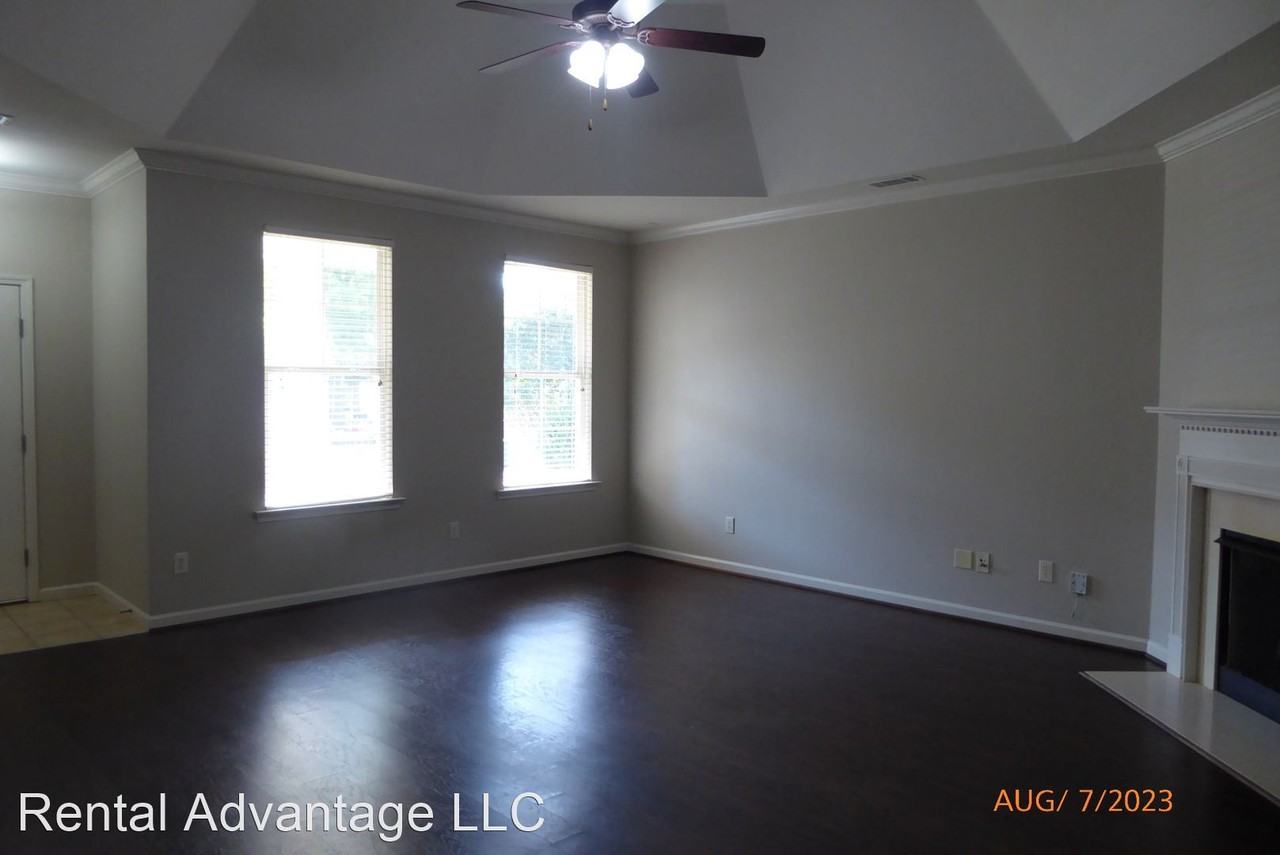 245 Appleford Rd - Photo 3 of 16