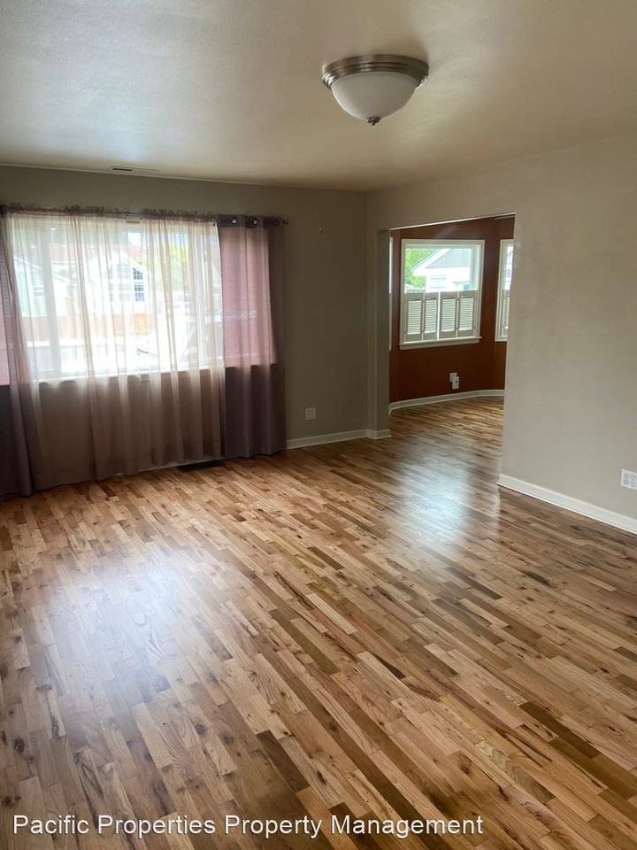 1888 16th St - Photo 2 of 21