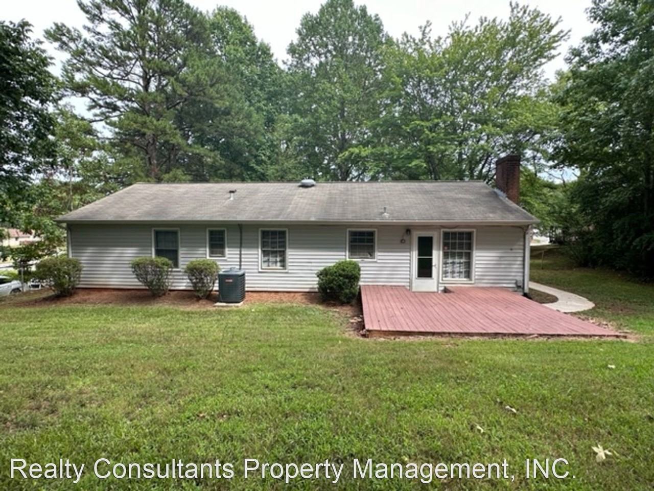 3302 Darden Rd - Photo 2 of 24