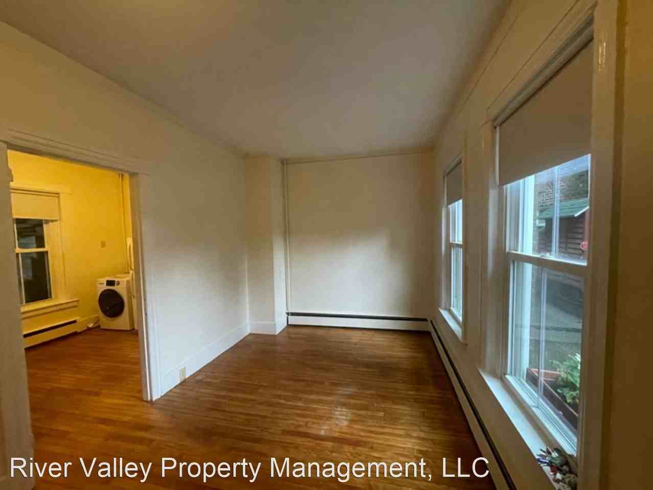 13 State St - Photo 2 of 11