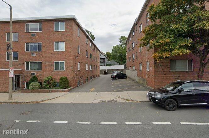 360 Market St - Photo 2 of 2
