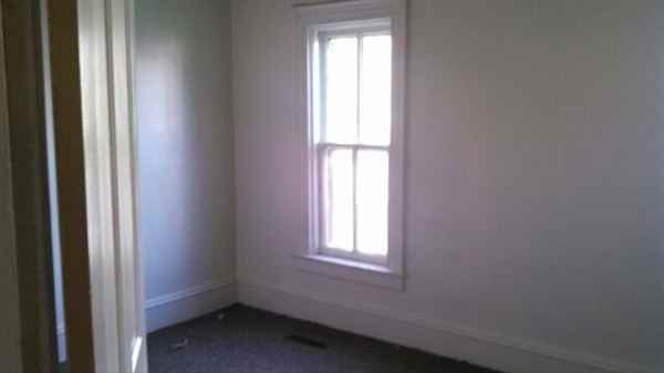 115 Brooklyn Rd - Photo 2 of 7