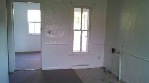 115 Brooklyn Rd - Photo 3 of 7