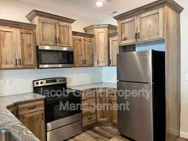 1645 S Bellin Rd #103 - Photo 5 of 13