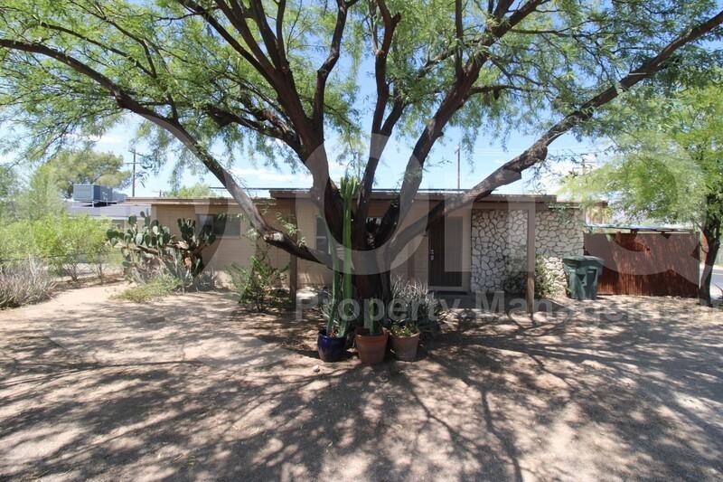 945 E Alturas St - Photo 2 of 36